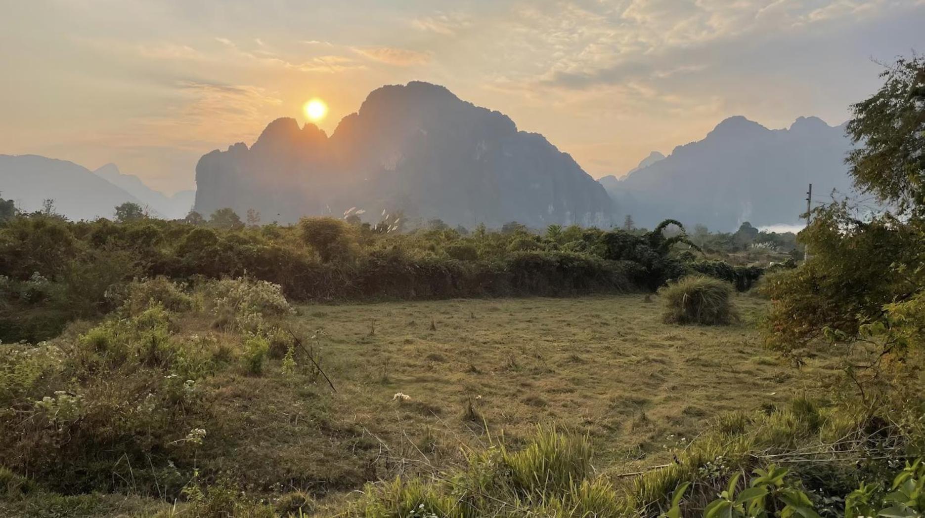 Jungle Paradise Vangvieng - Bungalows Ванг-Виенг Экстерьер фото