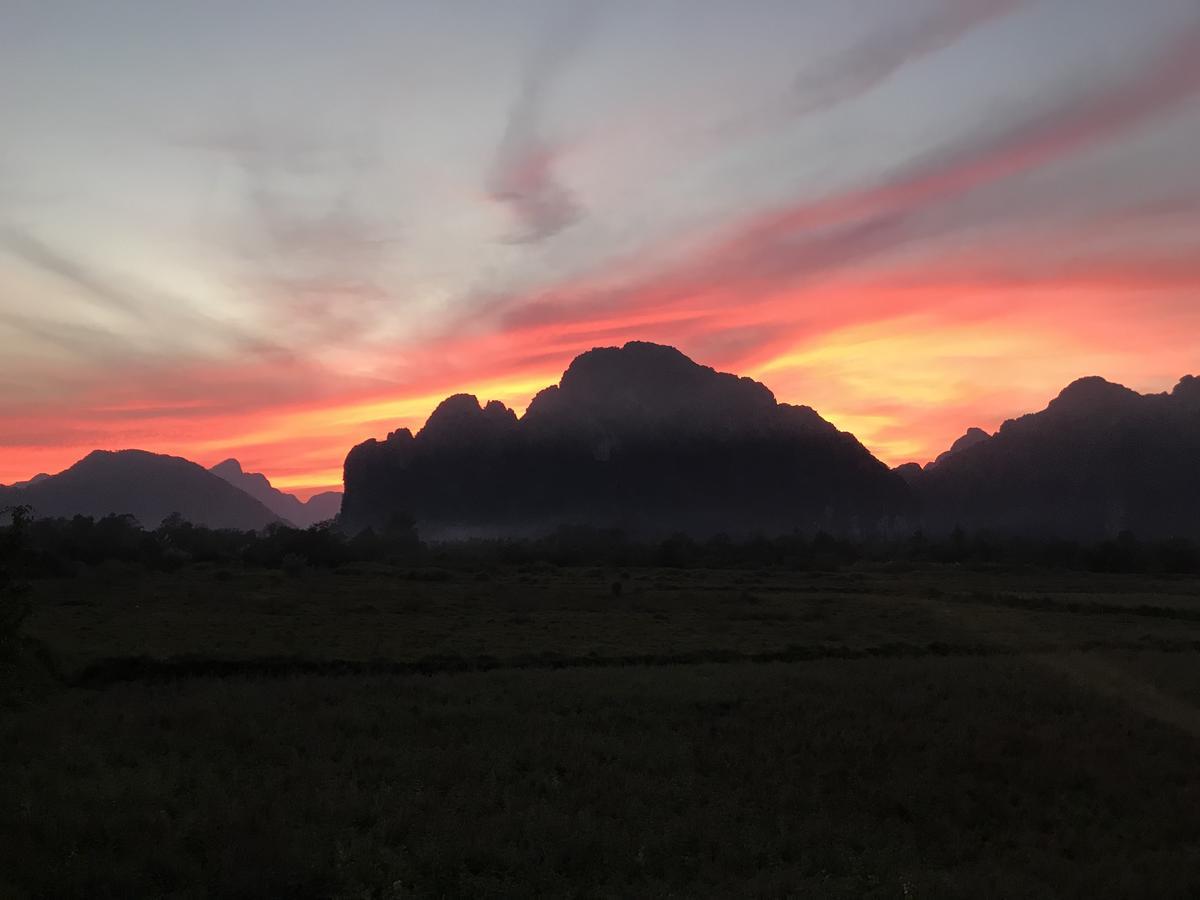 Jungle Paradise Vangvieng - Bungalows Ванг-Виенг Экстерьер фото